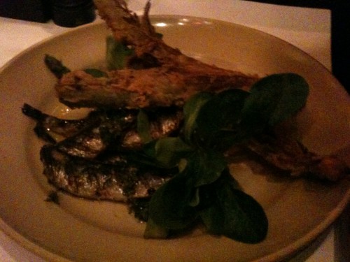 Grilled sardines and asparagus with fried new onions and salsa verde